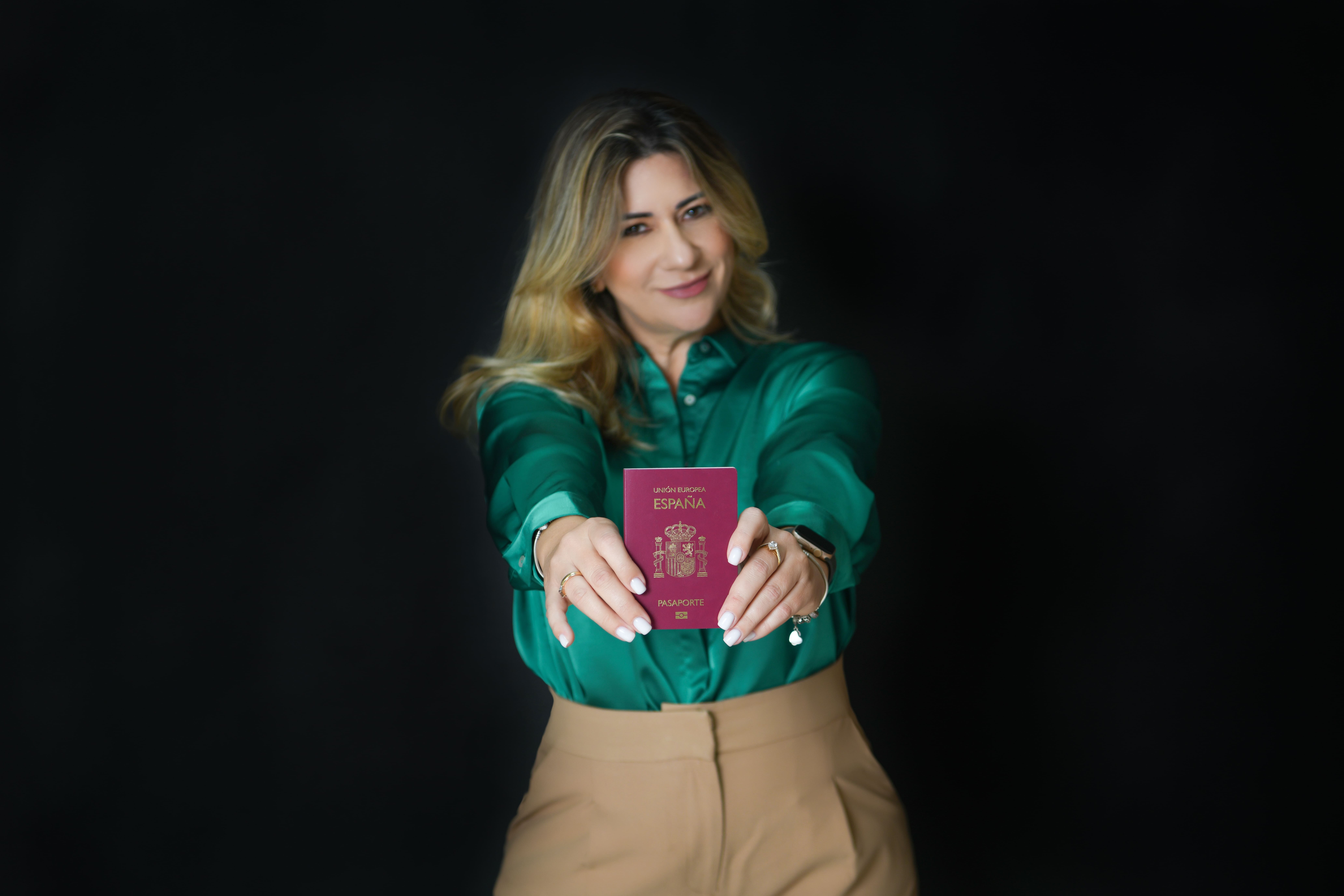 Flavia Sanches - Abogados de inmigración y nacionalidad española abogadas